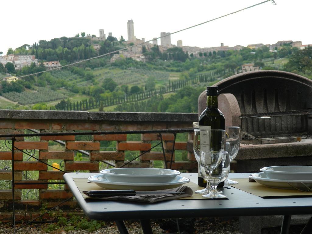 Agriturismo Raccianello San Gimignano Exterior foto