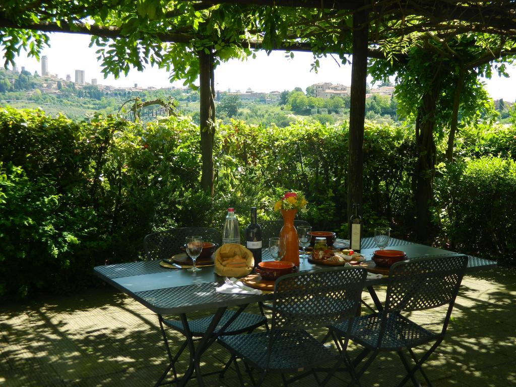 Agriturismo Raccianello San Gimignano Exterior foto